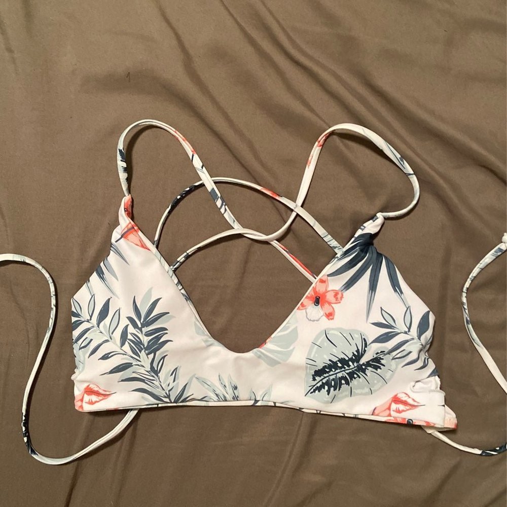 Shein Tie Back Strappy Floral Bikini Top